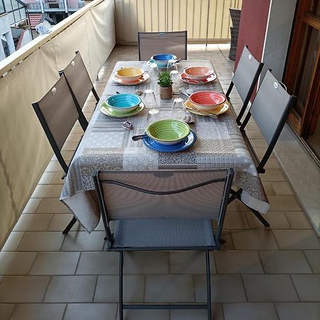 벤티밀리아 Casa A Un Passo Dal Mare 아파트 외부 사진