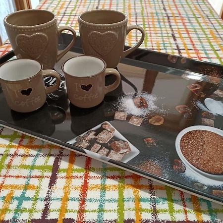 벤티밀리아 Casa A Un Passo Dal Mare 아파트 외부 사진