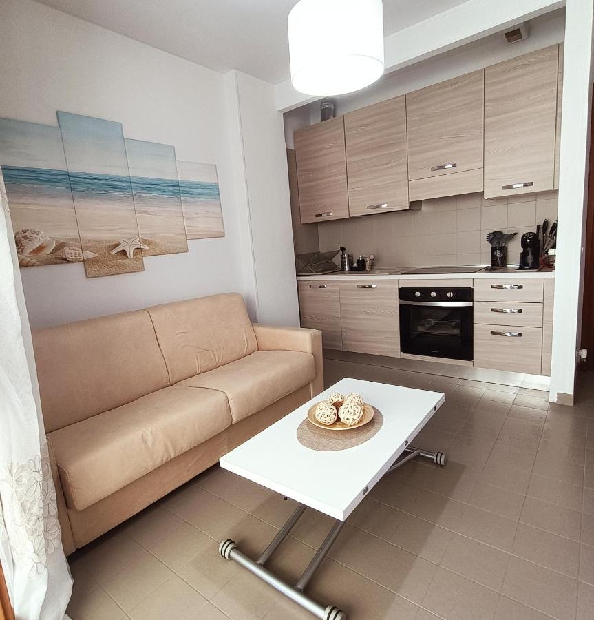 벤티밀리아 Casa A Un Passo Dal Mare 아파트 외부 사진